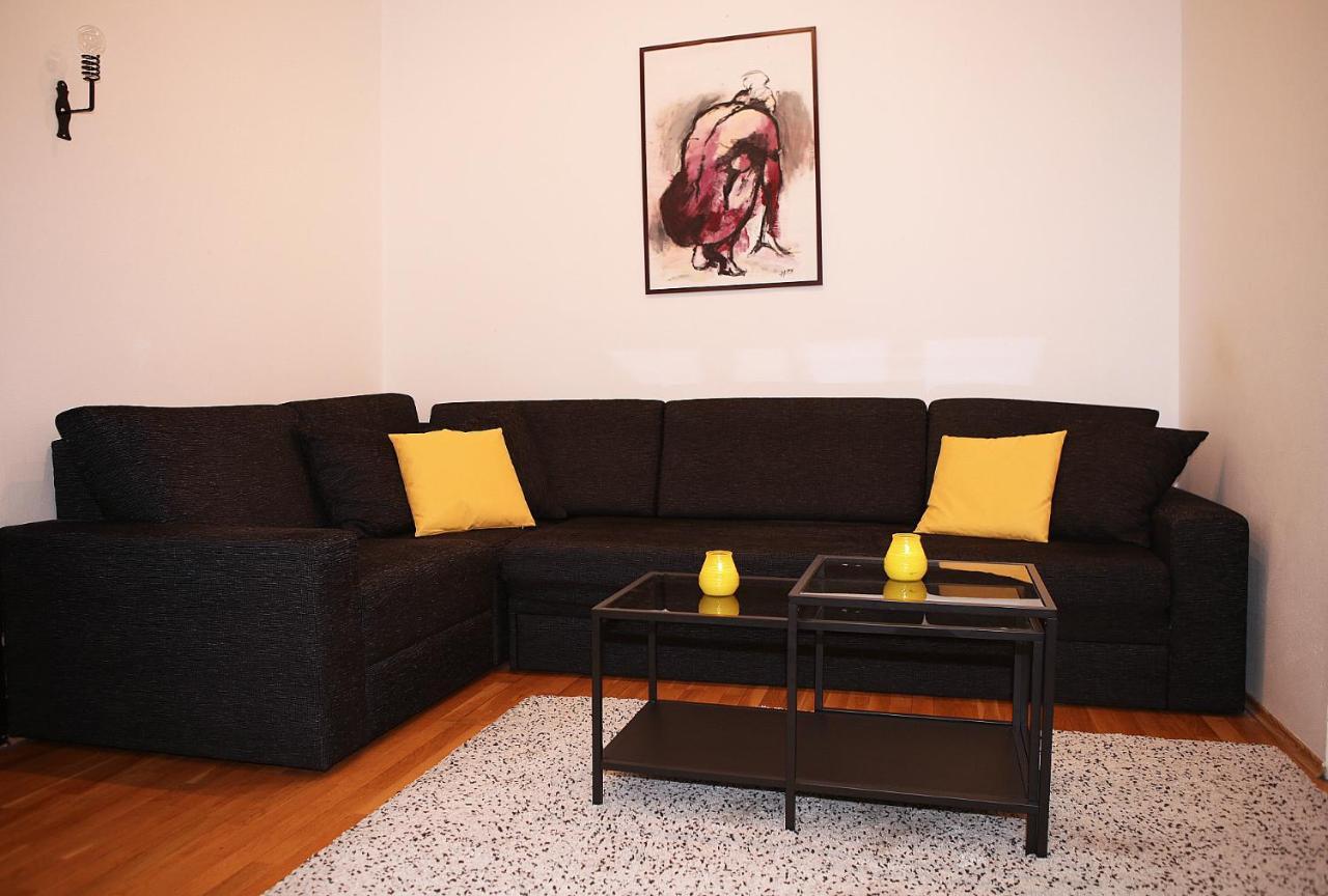 Apartment Cozy In The Middle Of *